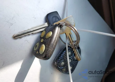 1997 Toyota Camry Xle V6 z USA, uszkodzony, nr VIN JT2BF22K9V0070792